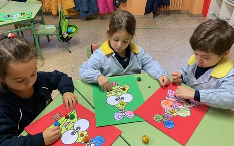 "MANUALIDADES NAVIDEÑAS" (INFANTIL 4 AÑOS)