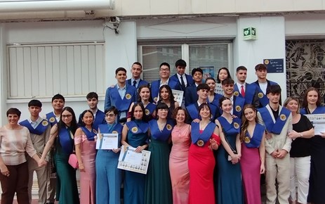 GRADUACIÓN 2º BACHILLERATO (2025)