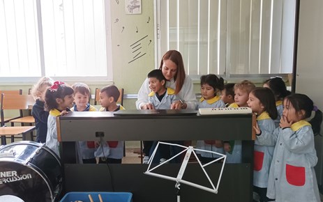 "MÚSICA MAESTR@" (Infantil 3 años)