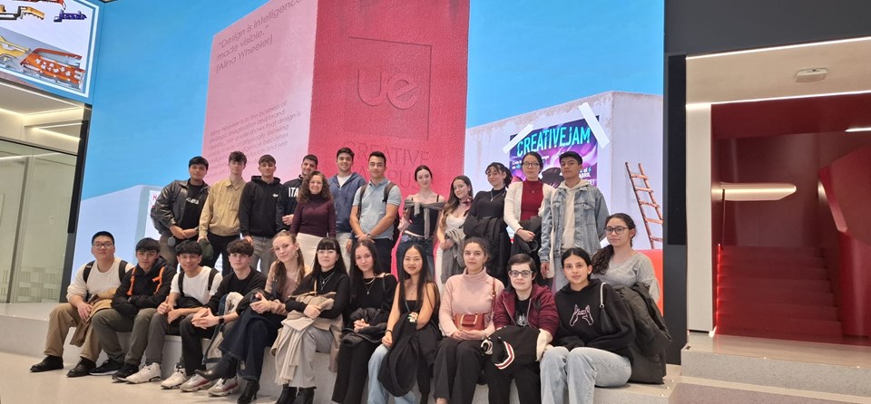 UNIVERSIDAD EUROPEA (2º BACH)