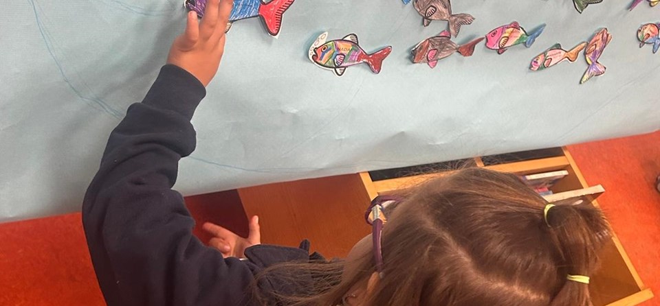 ¡BIBLIOTECA MUNICIPAL LA ELIPA! (INFANTIL 4 AÑOS)