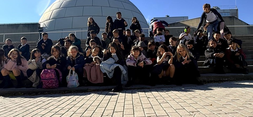 "VISITAMOS EL PLANETARIO" (4º PRIM)