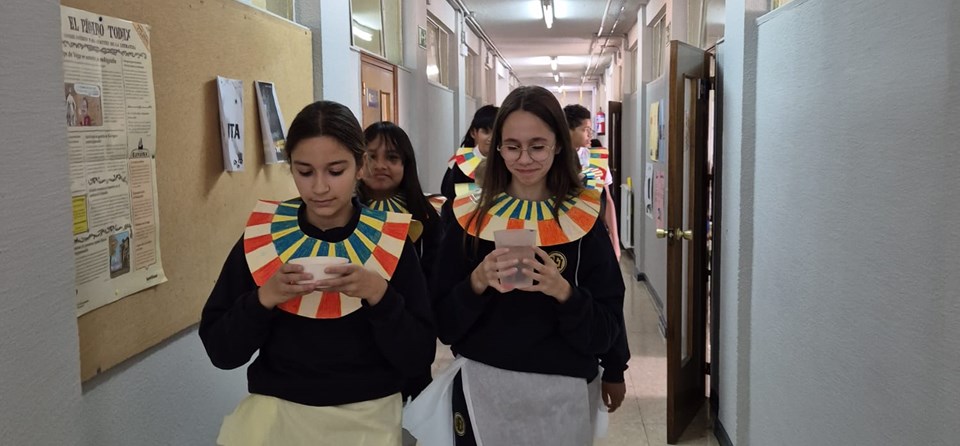 TUTANKHAMON (1º ESO)