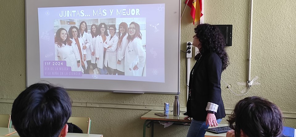 "DÍA DE LA MUJER Y LA NIÑA EN LA CIENCIA" (1º BACHILLERATO)