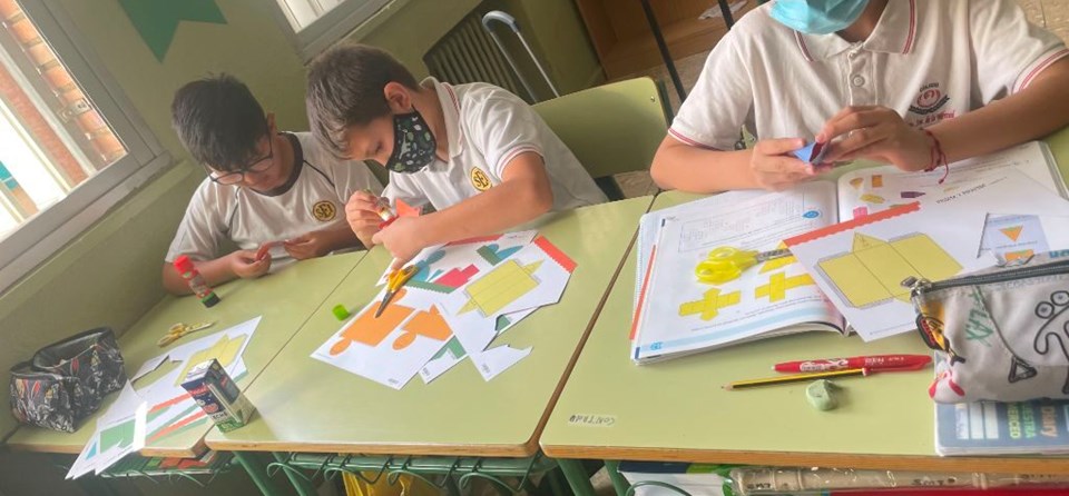 "Cuerpos geométricos" (4º prim)