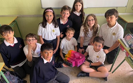 RETO "MATERIAL RECICLADO" (5º PRIMARIA)