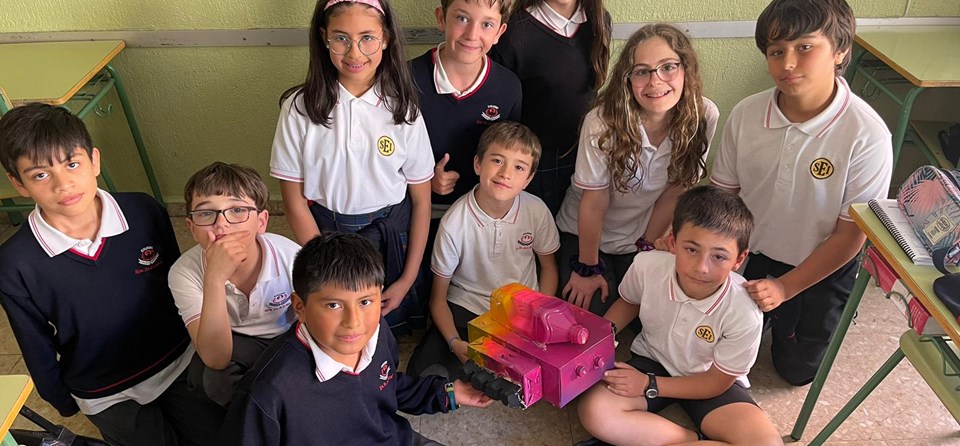 RETO "MATERIAL RECICLADO" (5º PRIMARIA)