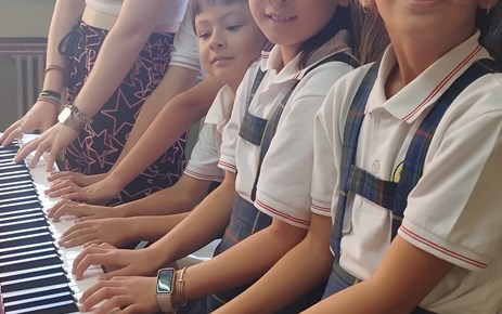 ACTIVIDADES EXTRAESCOLARES 2025-2026 ¡COMENZAMOS!