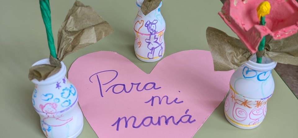¡FELICIDADES MAMÁ!